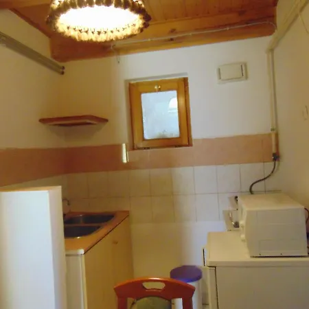 Tokert Vendeghaz * Őriszentpéter