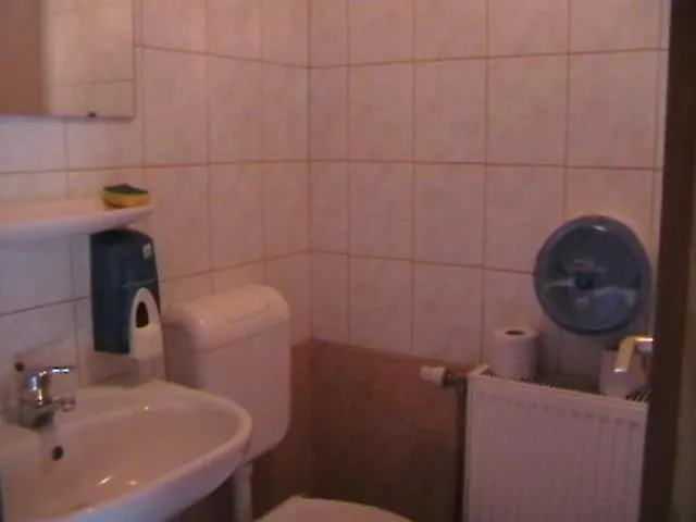 Tokert Vendeghaz * Őriszentpéter